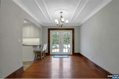 8 Edgewood Avenue, Wyckoff Township, NJ 07481 - Photo 7