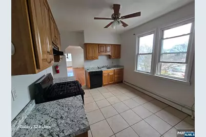 133 William Street 2 #2, Clifton, NJ 07014 - Photo 5