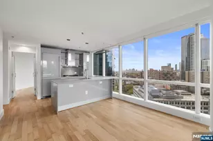 77 Hudson Street 2303, Jersey City, NJ 07302 - Photo 9