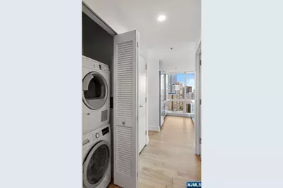 77 Hudson Street 2303 #2303, Jersey City, NJ 07302 - Photo 17