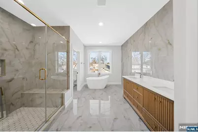 311 Walnut Street, Washington Township, NJ 07676 - Photo 33