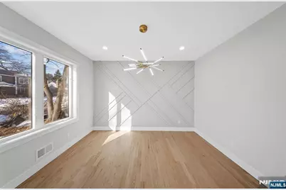 311 Walnut Street, Washington Township, NJ 07676 - Photo 9