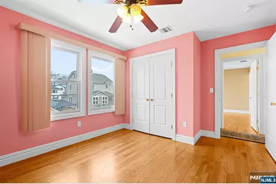 9 15th Avenue, Elmwood Park, NJ 07407 - Photo 17