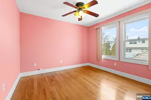 9 15th Ave, Elmwood Park, NJ 07407 - Photo 17