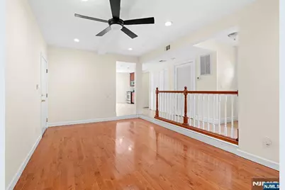 9 15th Avenue, Elmwood Park, NJ 07407 - Photo 21