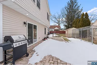 9 15th Avenue, Elmwood Park, NJ 07407 - Photo 33