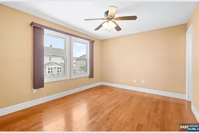 9 15th Avenue, Elmwood Park, NJ 07407 - Photo 11