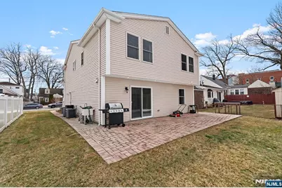 9 15th Avenue, Elmwood Park, NJ 07407 - Photo 37