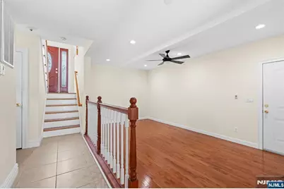 9 15th Avenue, Elmwood Park, NJ 07407 - Photo 19