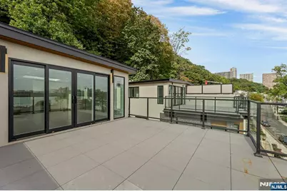 714 Undercliff Avenue 714 #714, Edgewater, NJ 07020 - Photo 45