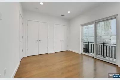 714 Undercliff Avenue 714 #714, Edgewater, NJ 07020 - Photo 35