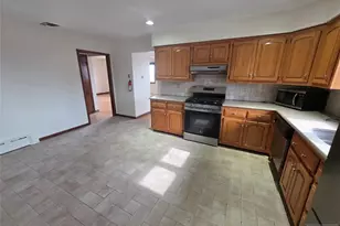 615 5th Street 2, Carlstadt, NJ 07072 - Photo 3