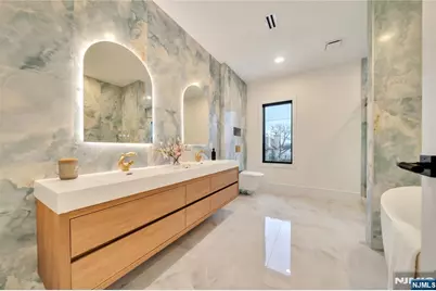 283 Bluff Road, Fort Lee, NJ 07024 - Photo 25