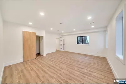 283 Bluff Road, Fort Lee, NJ 07024 - Photo 45