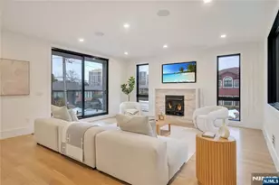 283 Bluff Rd, Fort Lee, NJ 07024 - Photo 15