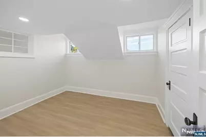 101 Southern Parkway 2 #2, Ridgewood, NJ 07450 - Photo 11