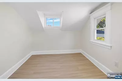 101 Southern Parkway 2 #2, Ridgewood, NJ 07450 - Photo 9