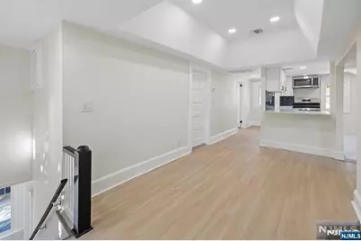 101 Southern Parkway 2 #2, Ridgewood, NJ 07450 - Photo 7