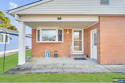 16 Calalou Court, Berkeley, NJ 08757 - Photo 3