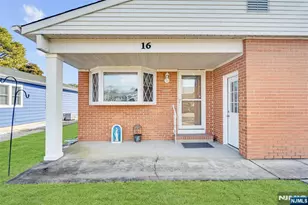 16 Calalou Ct, Berkeley, NJ 08757 - Photo 3