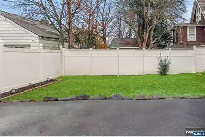 70 Valentine, Bloomfield, NJ 07003 - Photo 13