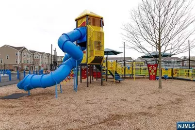 22 Veterans Drive, Wood Ridge, NJ 07075 - Photo 35