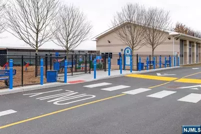 22 Veterans Drive, Wood Ridge, NJ 07075 - Photo 37