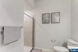 22 Veterans Dr, Wood Ridge, NJ 07075 - Photo 17