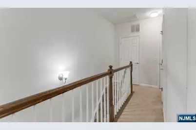 22 Veterans Drive, Wood Ridge, NJ 07075 - Photo 29