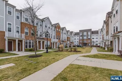 22 Veterans Drive, Wood Ridge, NJ 07075 - Photo 3