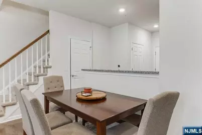 22 Veterans Drive, Wood Ridge, NJ 07075 - Photo 9