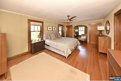 25 Pascack Road, Park Ridge, NJ 07656 - Photo 21