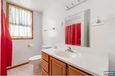 65 Marsellus Place, Garfield, NJ 07026 - Photo 17