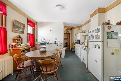 65 Marsellus Place, Garfield, NJ 07026 - Photo 15
