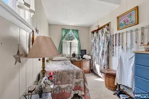 65 Marsellus Pl, Garfield, NJ 07026 - Photo 13