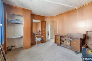 65 Marsellus Pl, Garfield, NJ 07026 - Photo 25