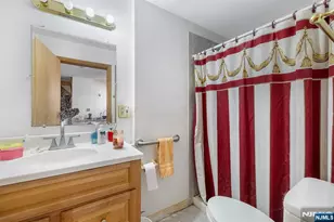 65 Marsellus Pl, Garfield, NJ 07026 - Photo 17