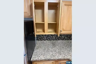 137 70th Street, Guttenberg, NJ 07093 - Photo 15