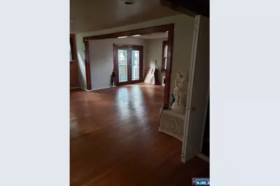 1068 Margaret Street House #house, Teaneck Township, NJ 07666 - Photo 5