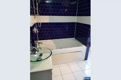 1068 Margaret Street House #house, Teaneck Township, NJ 07666 - Photo 7