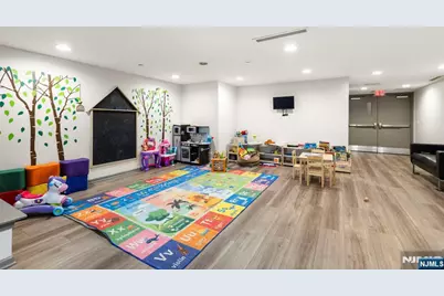 700 Grove Street 9-M #9-M, Jersey City, NJ 07310 - Photo 25