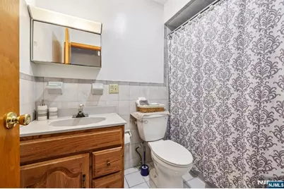 297 Kinney Street, Newark, NJ 07105 - Photo 33