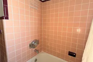 317 Harriet Ave Upstairs, Palisades Park, NJ 07650 - Photo 7