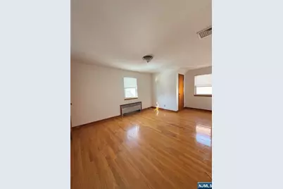 317 Harriet Avenue Upstairs #UPSTAIRS, Palisades Park, NJ 07650 - Photo 3