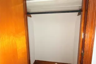 317 Harriet Ave Upstairs, Palisades Park, NJ 07650 - Photo 11