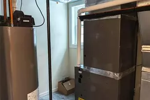 7 Maple St, Bloomfield, NJ 07003 - Photo 7