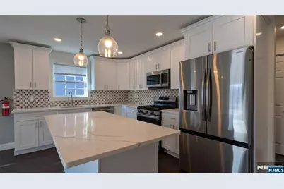 7 Maple Street, Bloomfield, NJ 07003 - Photo 9