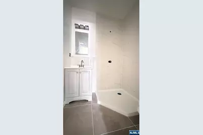 346-348 Woodside Avenue, Newark, NJ 07104 - Photo 9