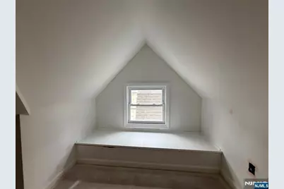 346-348 Woodside Avenue, Newark, NJ 07104 - Photo 15