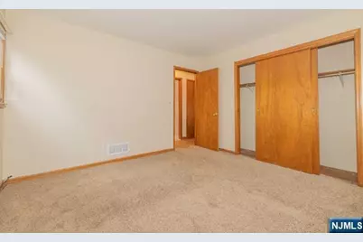 216 Ringwood Avenue 2 #2, Pompton Lakes, NJ 07442 - Photo 11